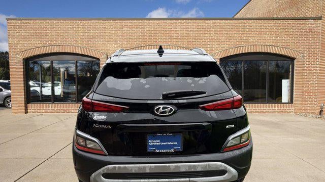 2022 Hyundai KONA SEL