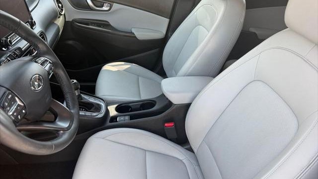 2023 Hyundai KONA Limited