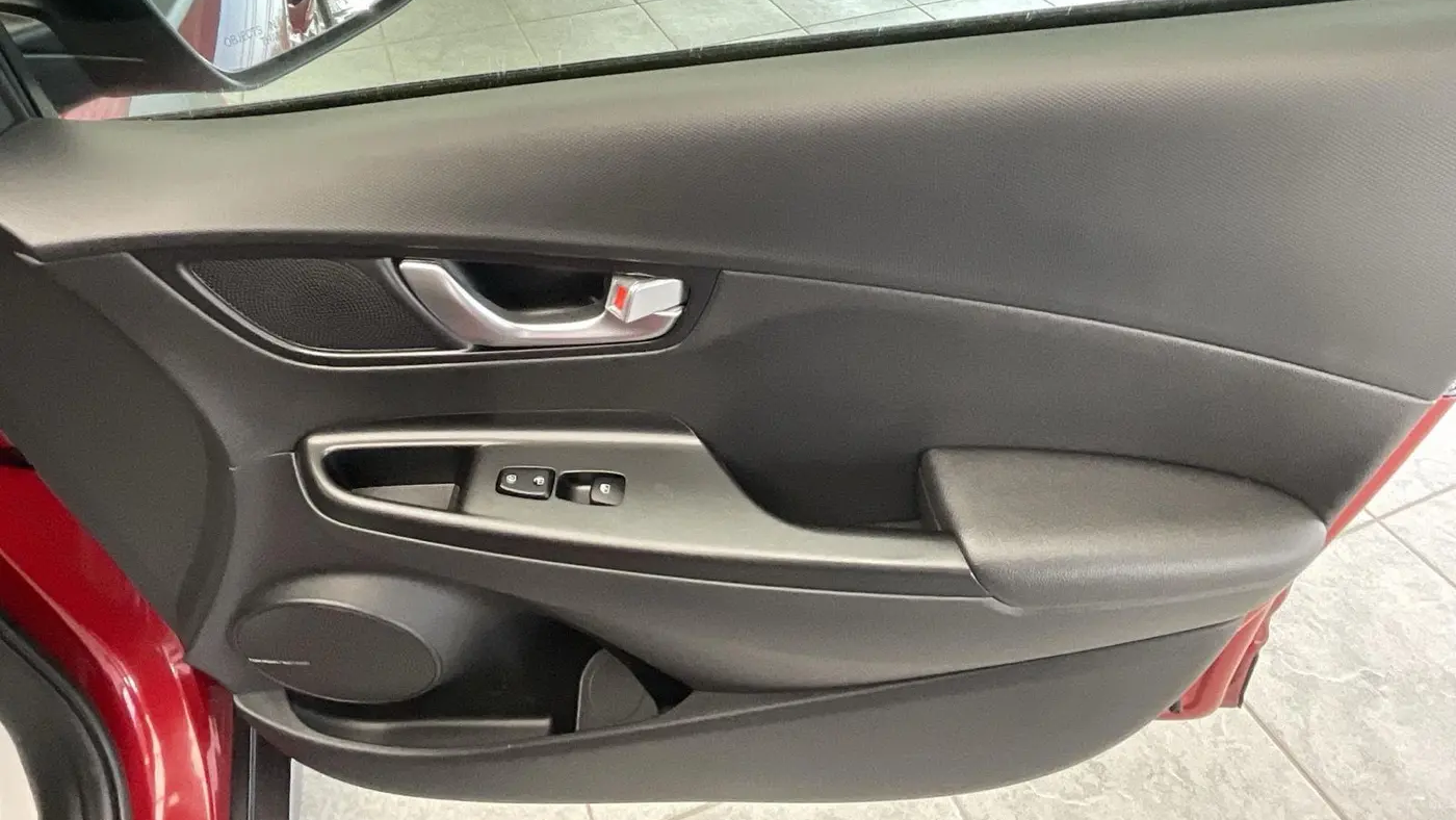 2023 Hyundai KONA Limited
