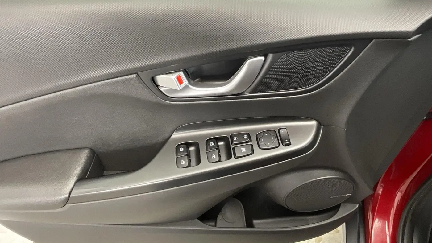 2023 Hyundai KONA Limited