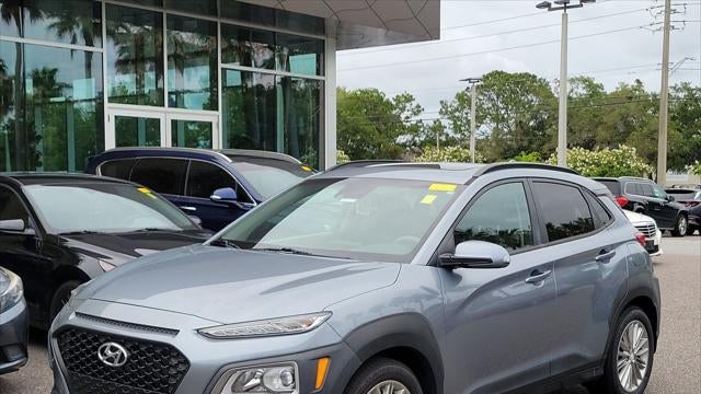 2020 Hyundai KONA SEL Plus