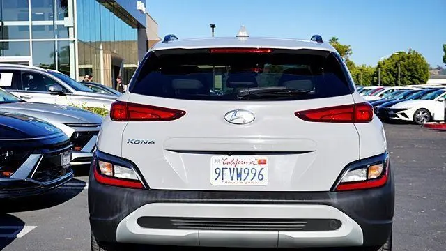 2023 Hyundai KONA SEL