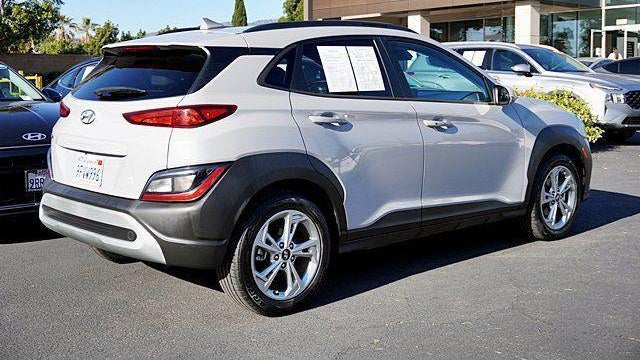 2023 Hyundai KONA SEL