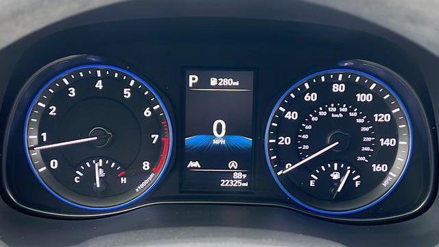 2022 Hyundai KONA SEL