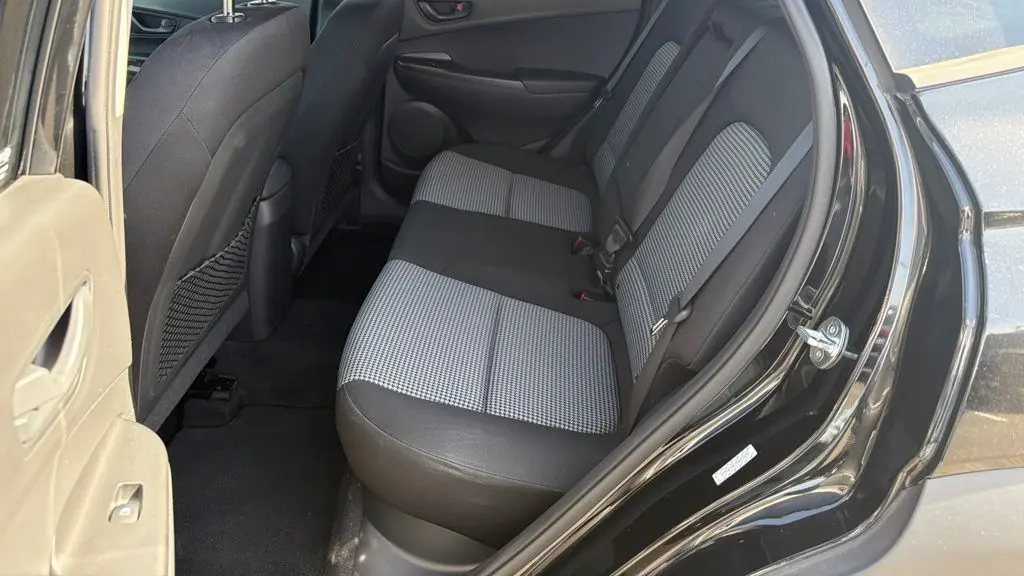 2021 Hyundai KONA SEL Plus