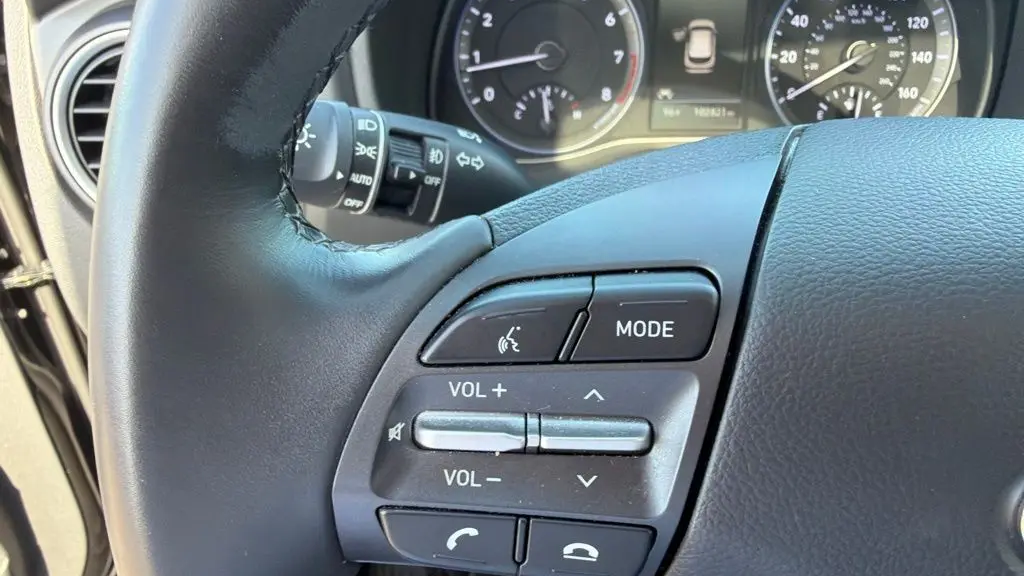 2021 Hyundai KONA SEL Plus