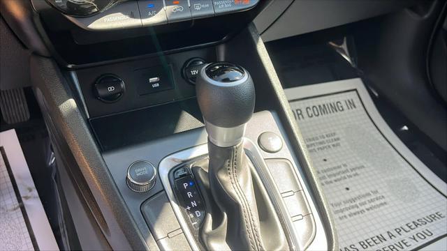 2023 Hyundai KONA SEL