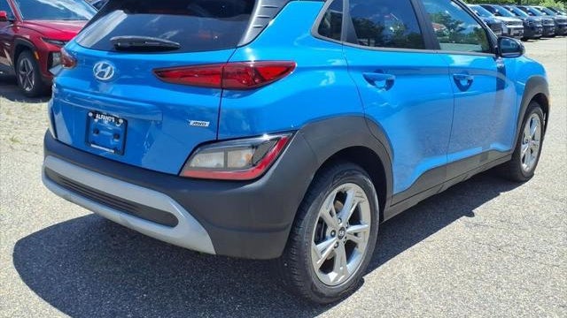 2022 Hyundai KONA SEL