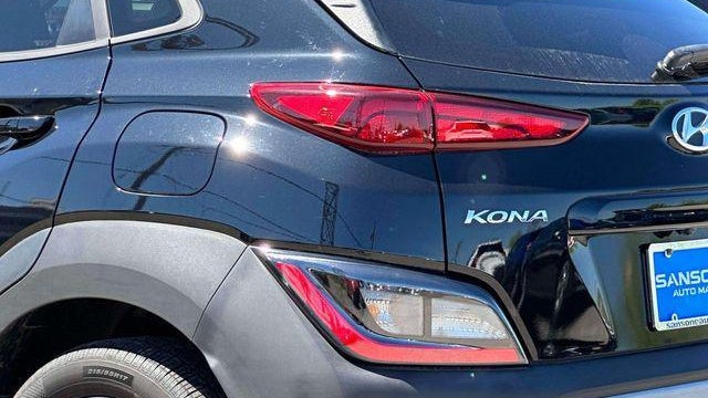 2023 Hyundai KONA SEL