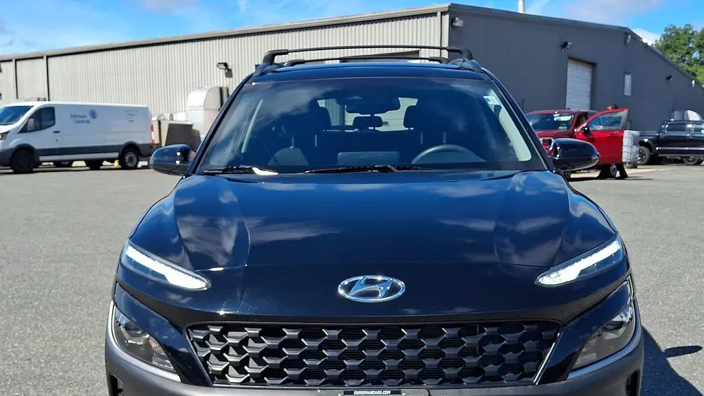 2023 Hyundai KONA SEL