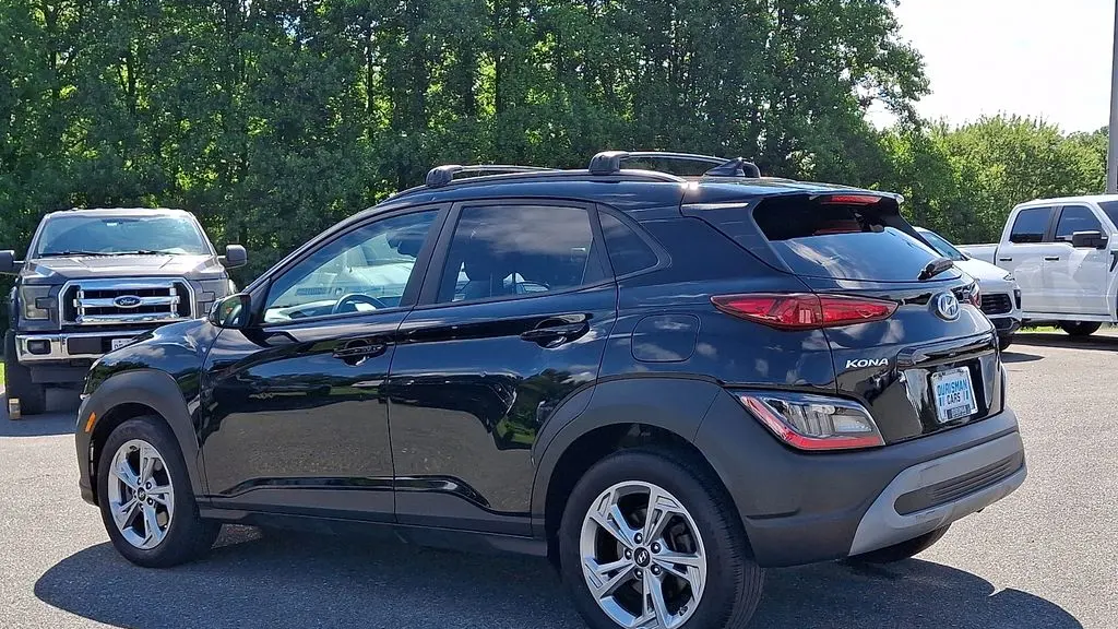 2023 Hyundai KONA SEL