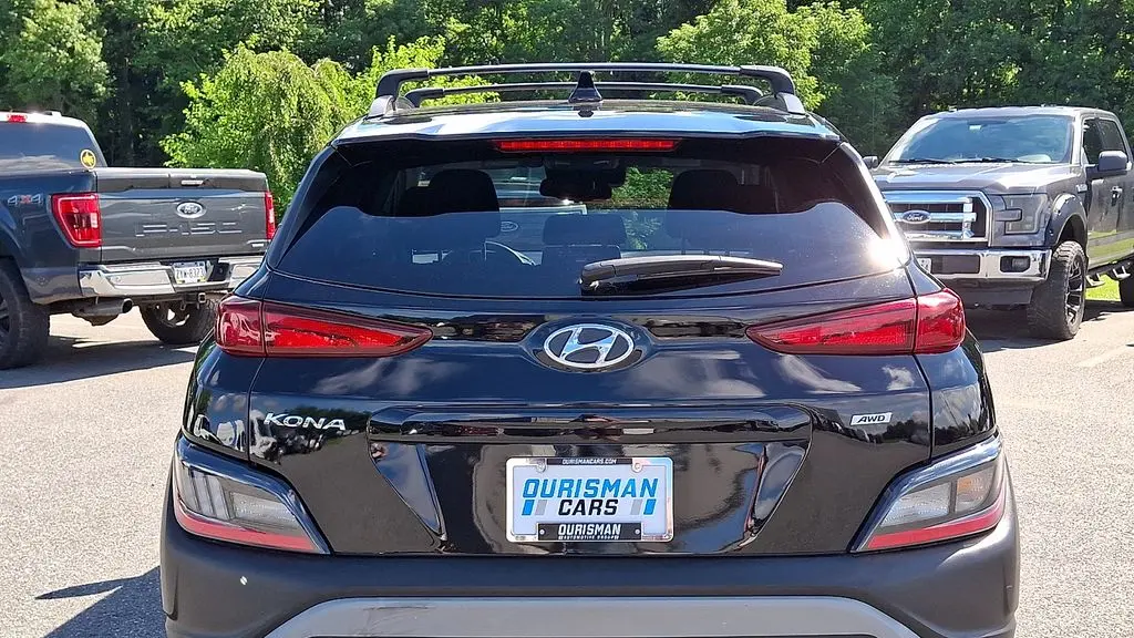 2023 Hyundai KONA SEL