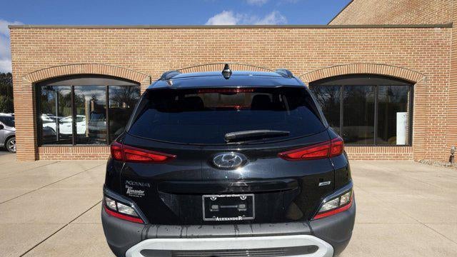 2022 Hyundai KONA SEL