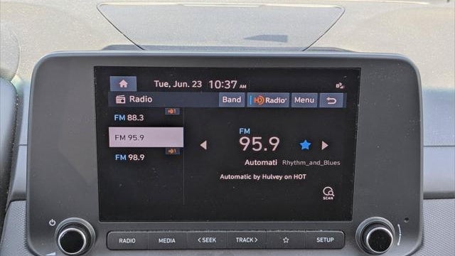 2023 Hyundai KONA SEL