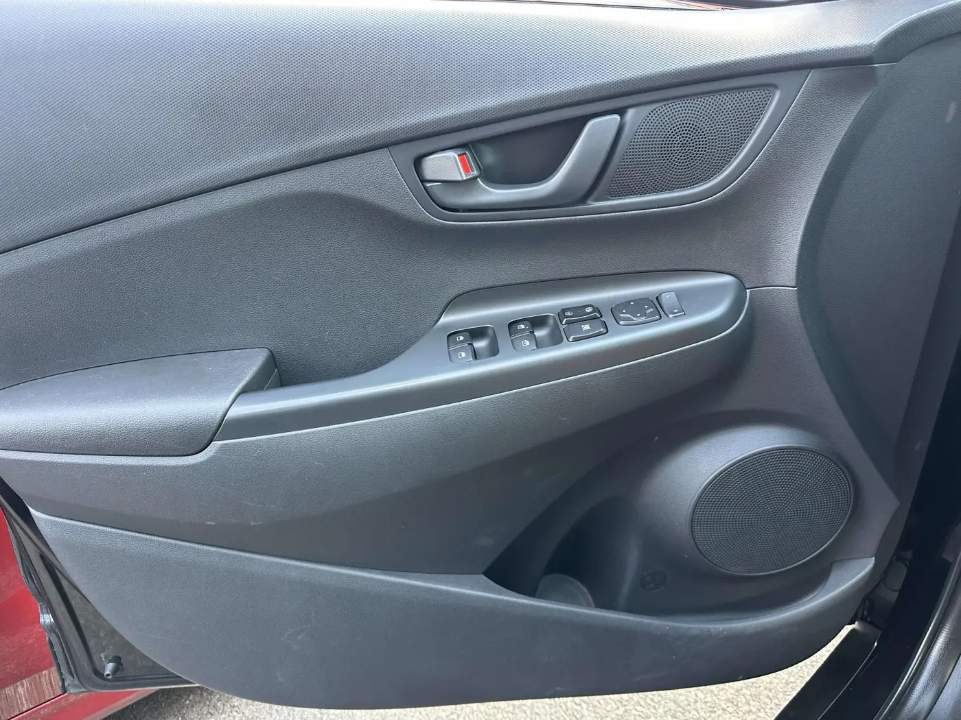 2023 Hyundai Kona - $18,538