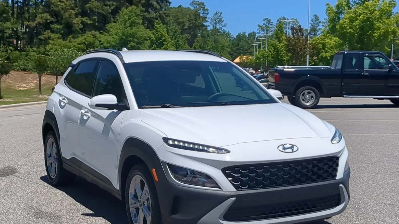 2023 Hyundai KONA SEL