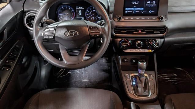 2023 Hyundai KONA SEL
