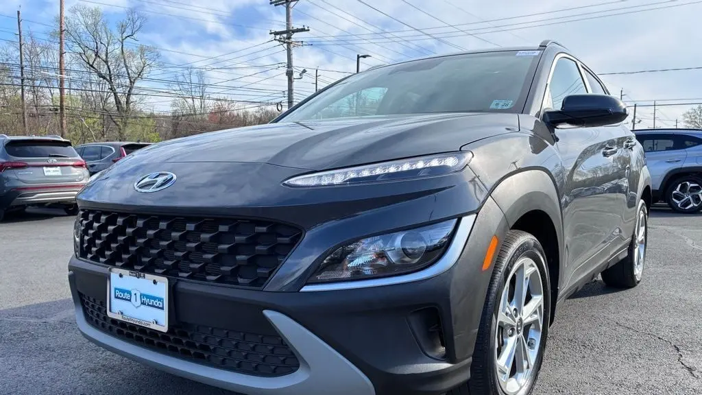 2023 Hyundai KONA SEL