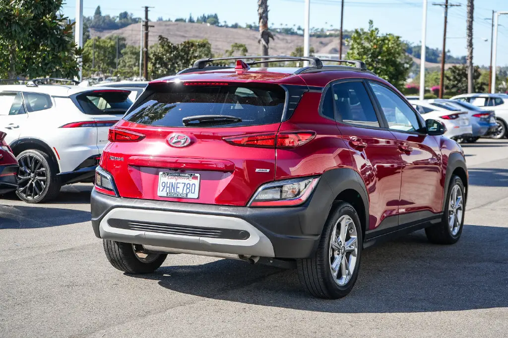 2023 Hyundai Kona - $19,495