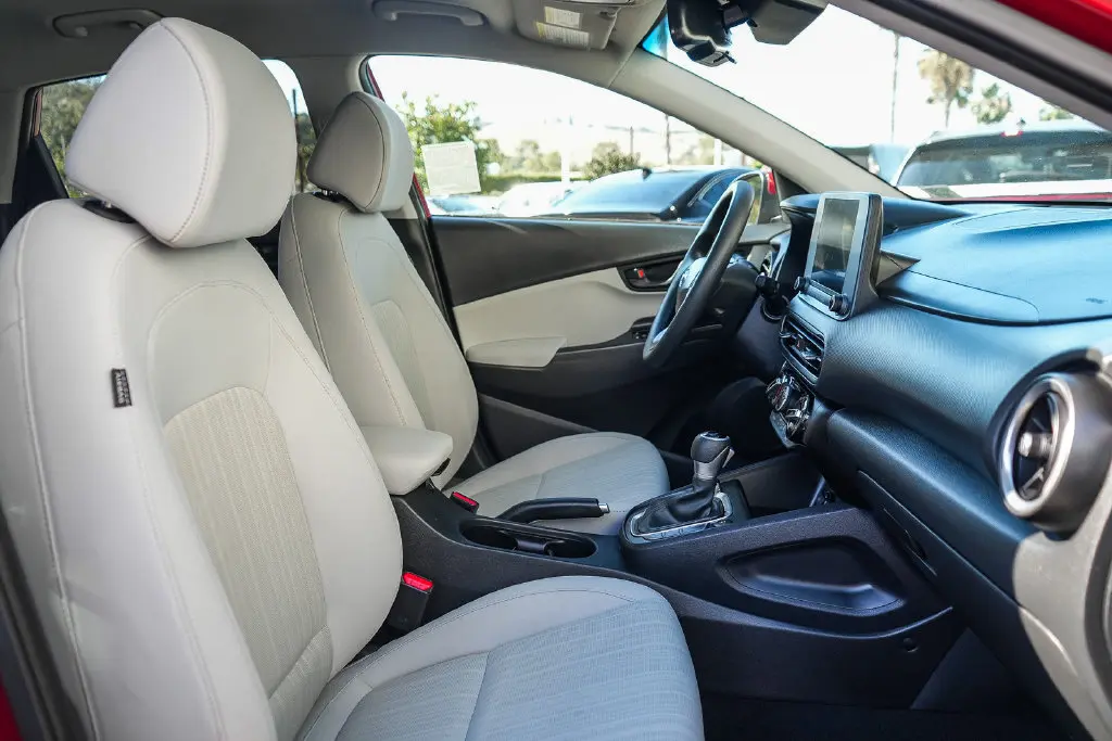 2023 Hyundai Kona - $19,495