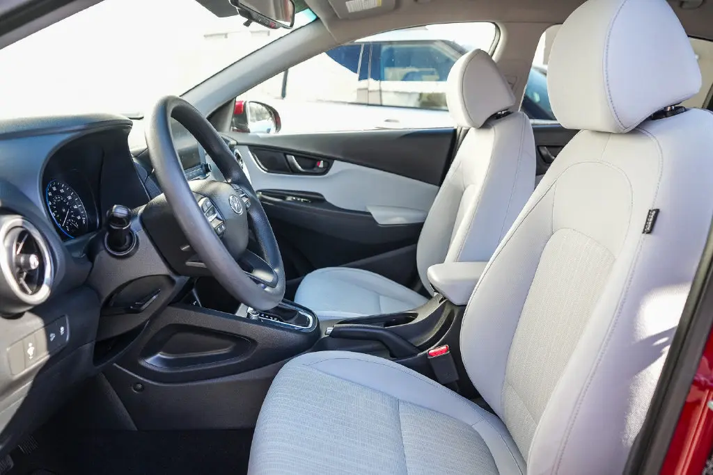 2023 Hyundai Kona - $19,495