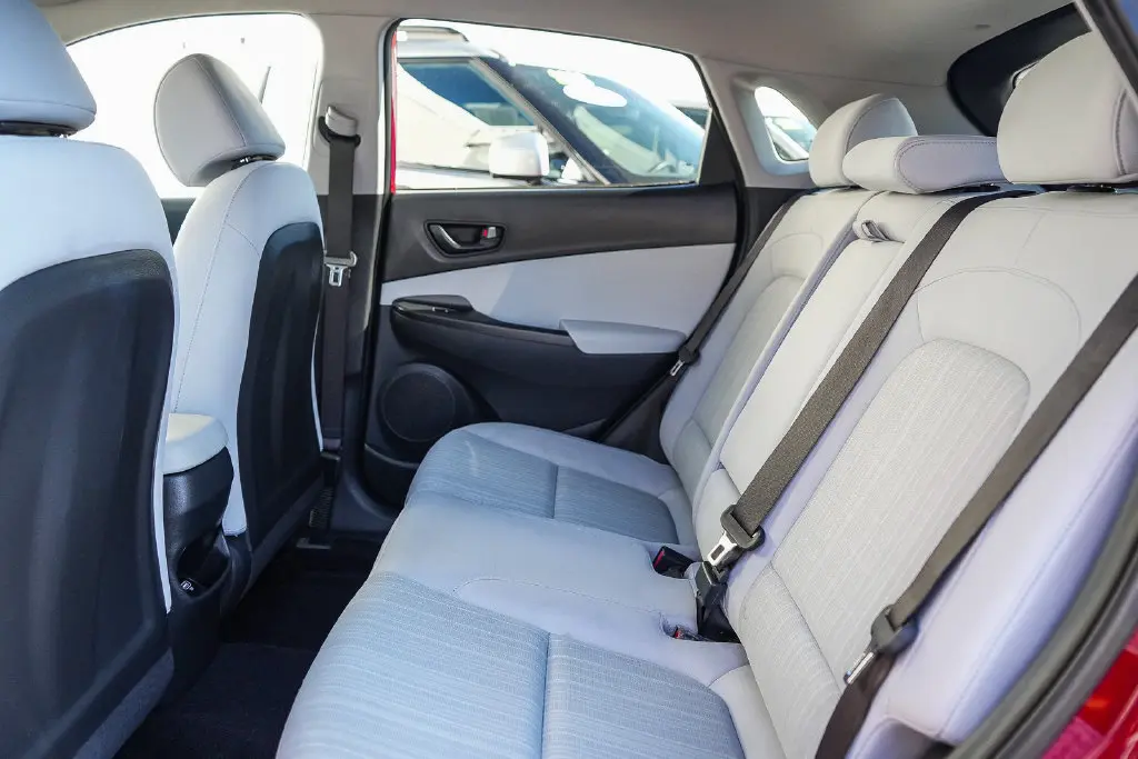 2023 Hyundai Kona - $19,495