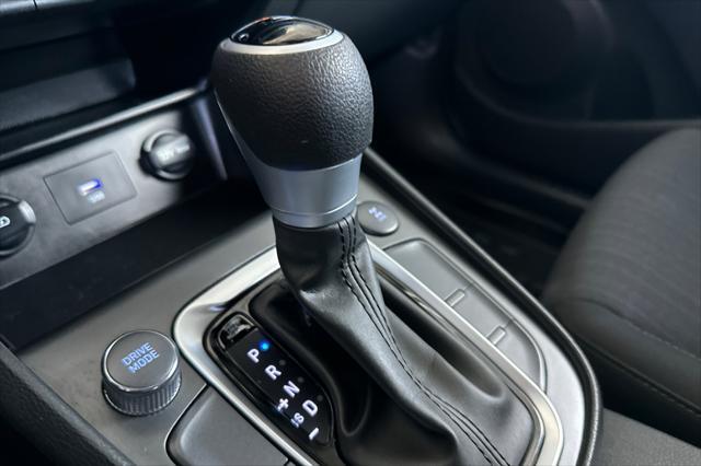 2023 Hyundai Kona - $21,921