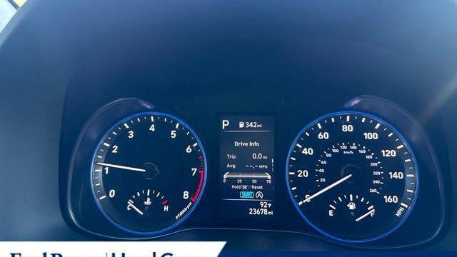 2023 Hyundai KONA SEL