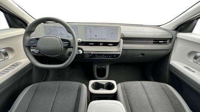 2024 Hyundai IONIQ 5 SE