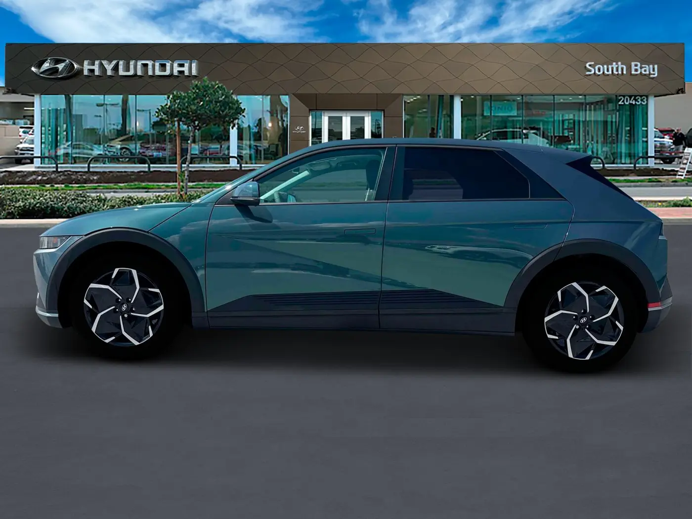 2024 Hyundai Ioniq - $24,498