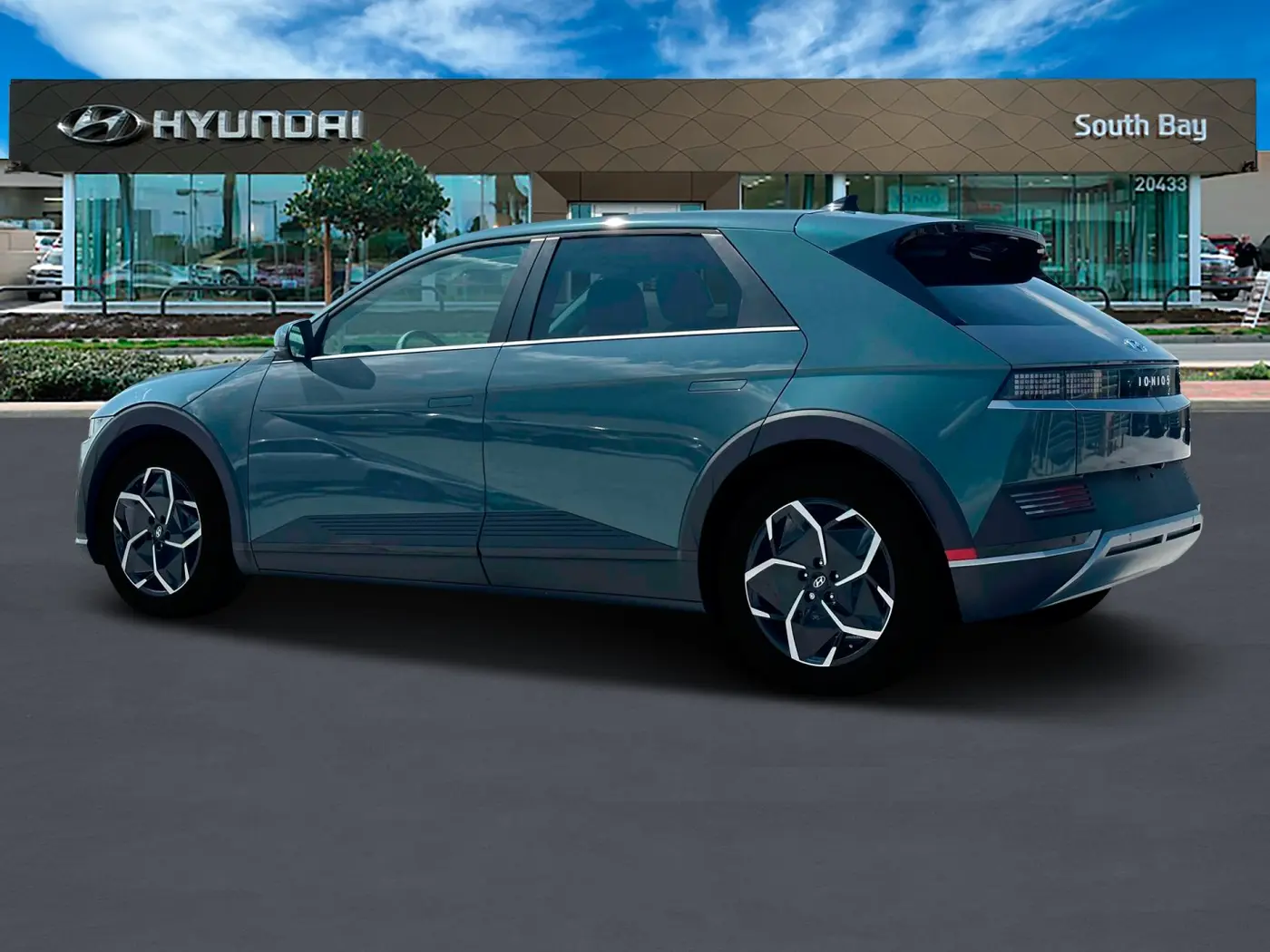 2024 Hyundai Ioniq - $24,498
