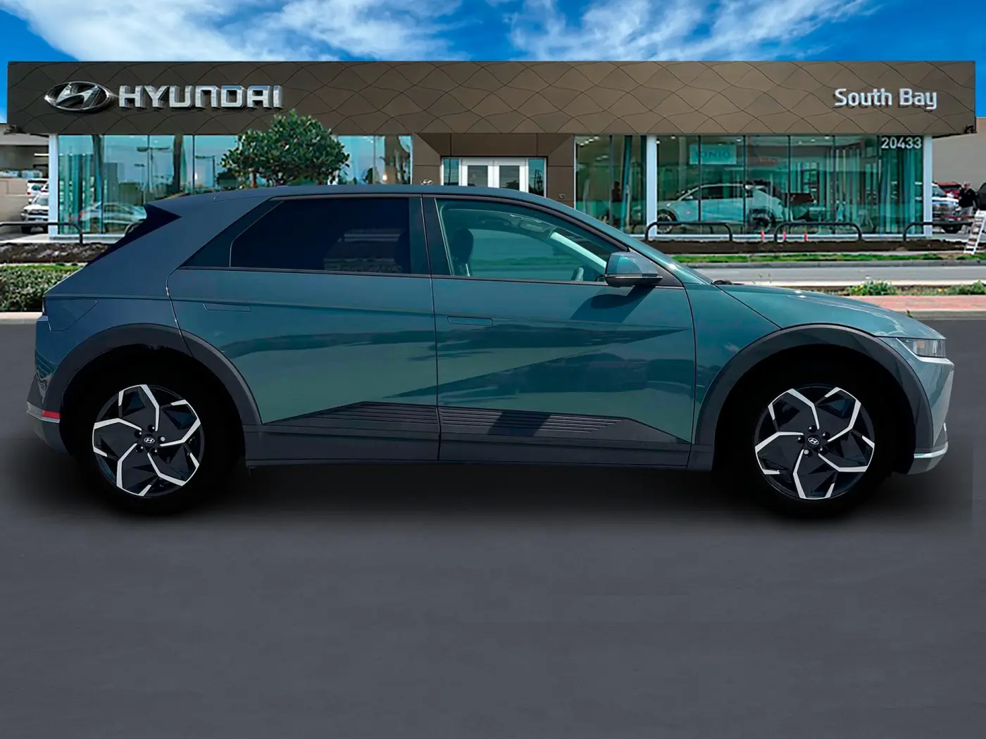 2024 Hyundai Ioniq - $24,498