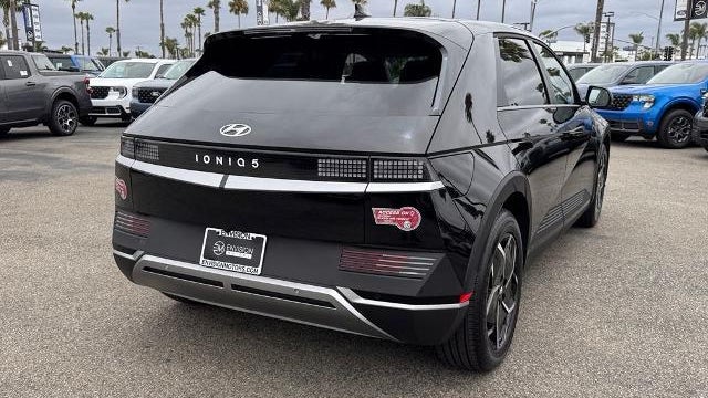 2024 Hyundai IONIQ 5 SE