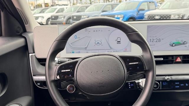 2024 Hyundai IONIQ 5 SE