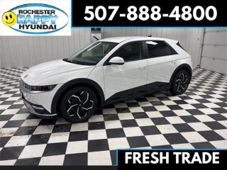 2022 Hyundai IONIQ 5 with Atlas White Exterior