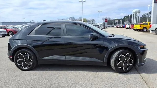 2023 Hyundai IONIQ 5 SE