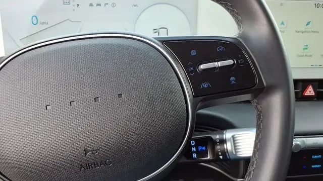 2023 Hyundai IONIQ 5 SE