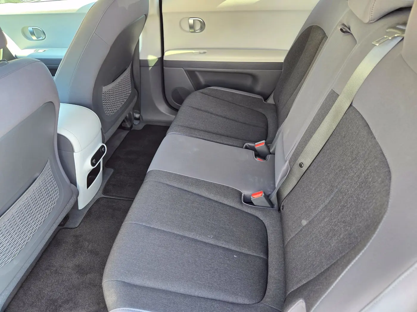 2023 Hyundai Ioniq - $24,263