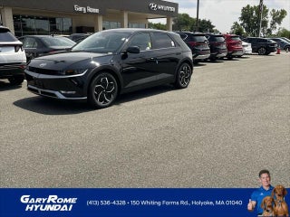 2023 Hyundai IONIQ 5 with Abyss Black Exterior
