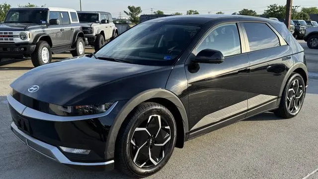 2024 Hyundai IONIQ 5 SE