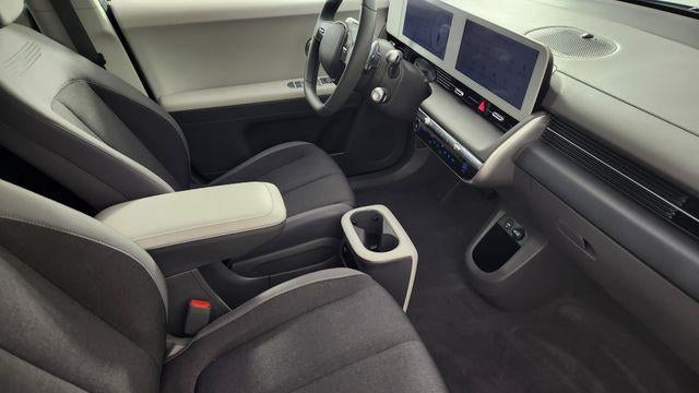 2024 Hyundai IONIQ 5 SE