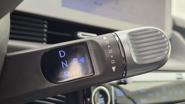 2024 Hyundai IONIQ 5 SE