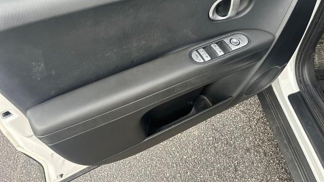 2024 Hyundai IONIQ 5 SE
