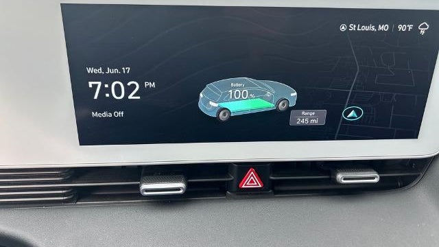 2024 Hyundai IONIQ 5 SE