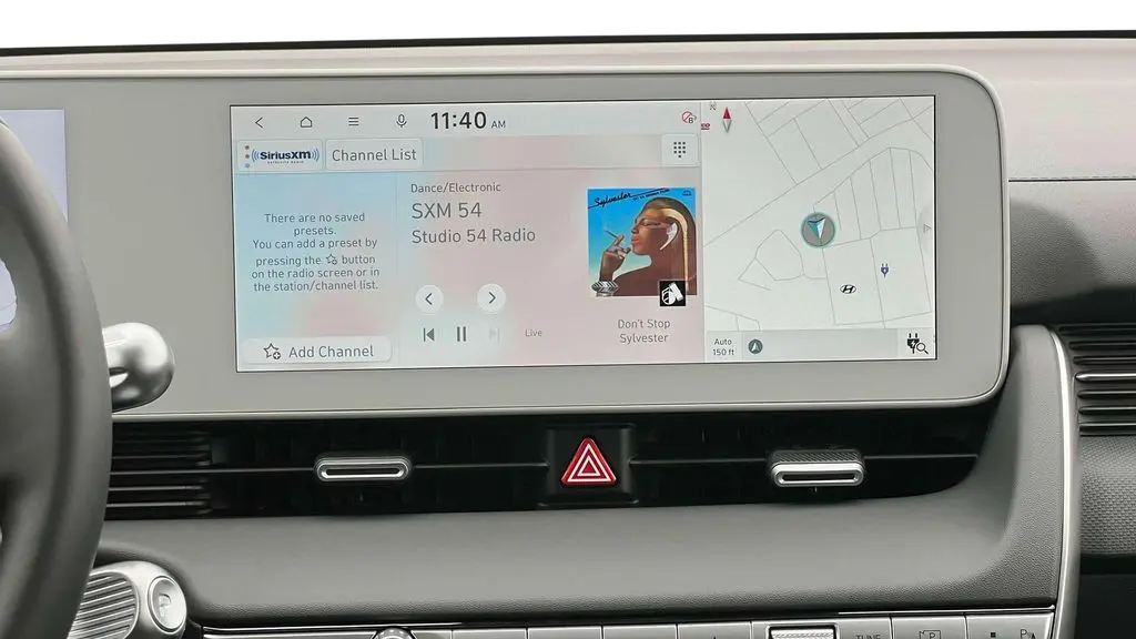 2024 Hyundai IONIQ 5 SE