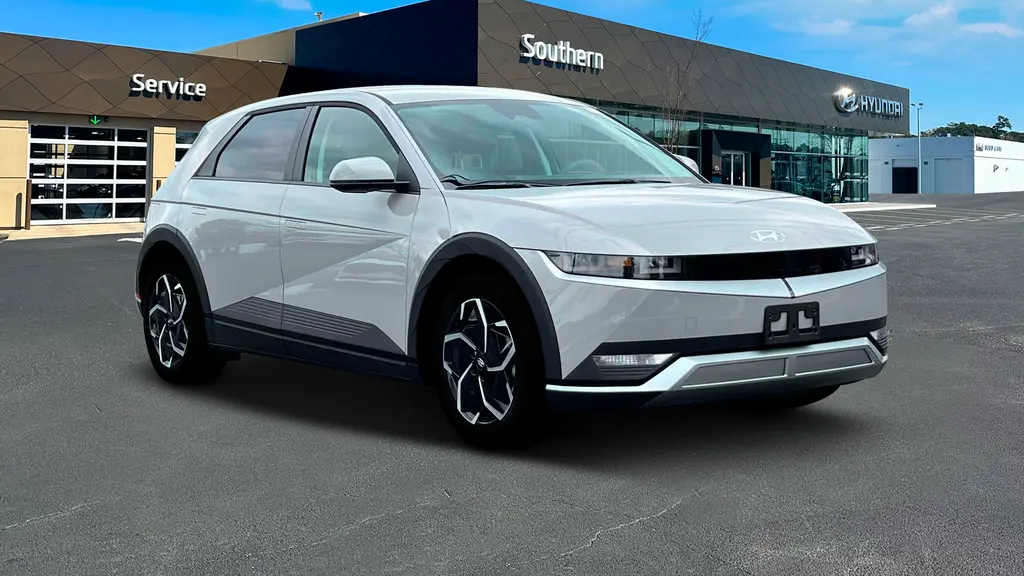 2024 Hyundai IONIQ 5 SE