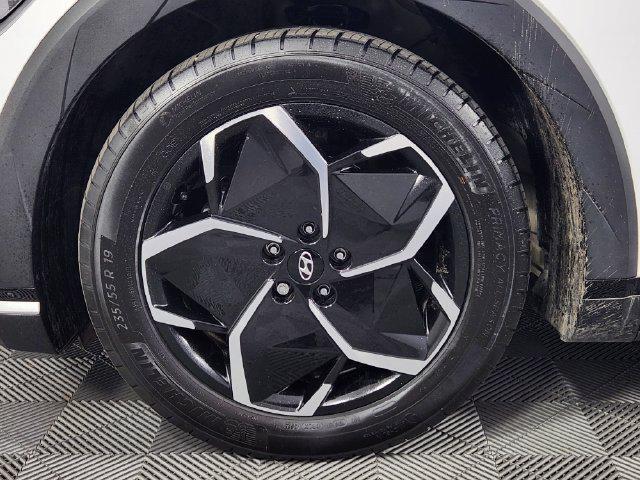 2024 Hyundai Ioniq - $24,971
