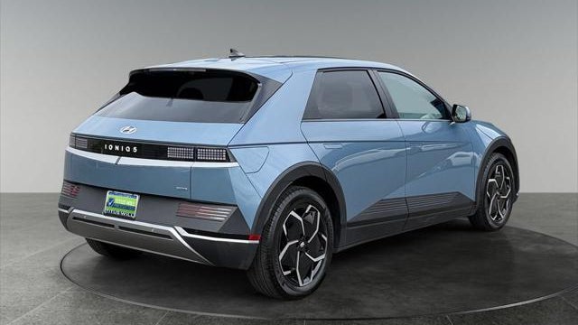 2024 Hyundai IONIQ 5 SE