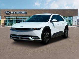 2024 Hyundai IONIQ 5 with Atlas White Exterior