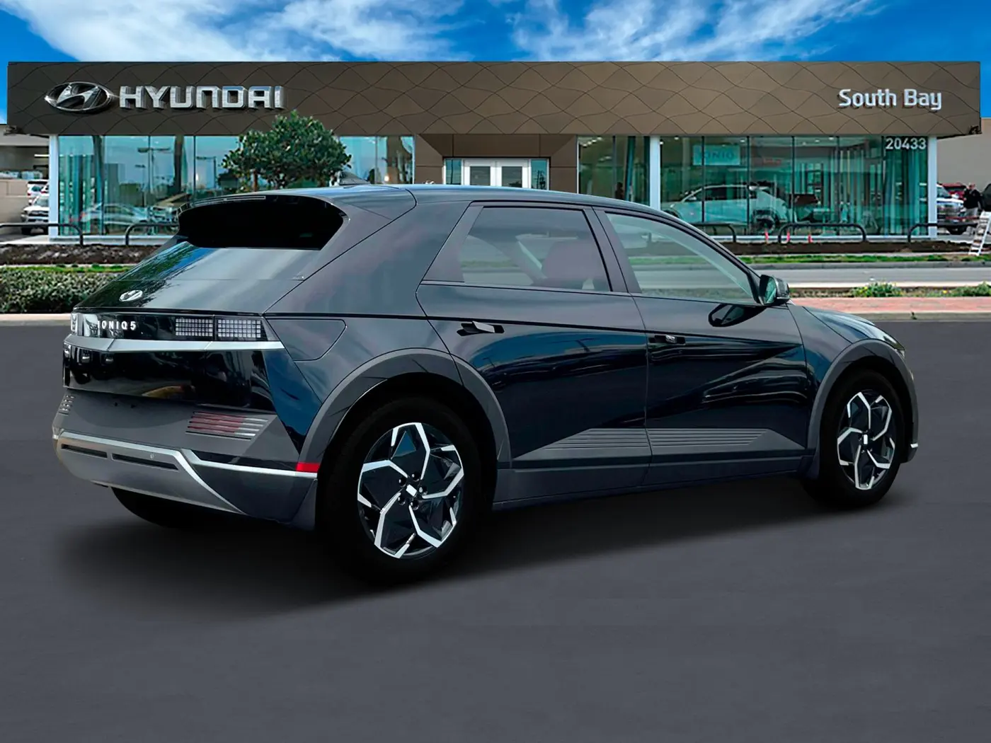 2024 Hyundai Ioniq - $25,598